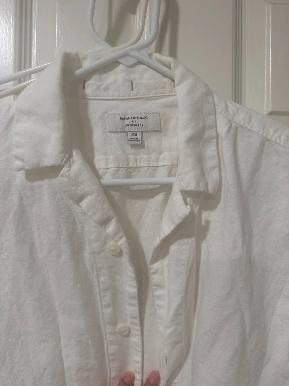 STANDARD-FIT LINEN-BLEND RESORT SHIRT